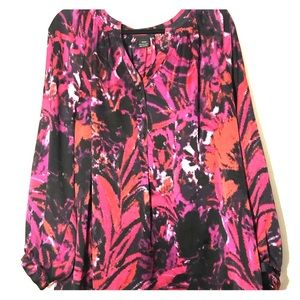 Lane Bryant vibrant Plus Size Button Up size 18/20